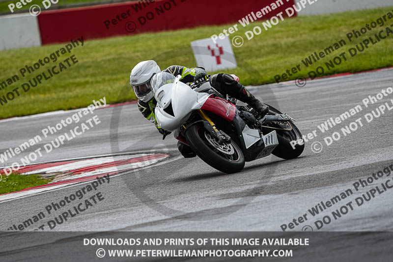 donington no limits trackday;donington park photographs;donington trackday photographs;estoril;event digital images;motorbikes;no limits;no limits trackdays;peter wileman photography;portugal;trackday;trackday digital images;trackday photos